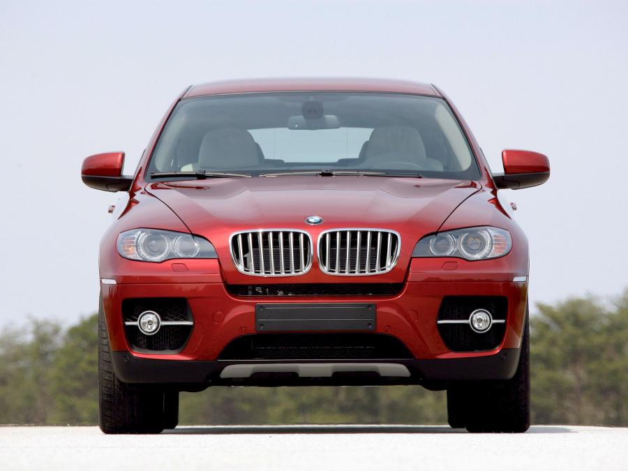  BMW X6 xDrive 5.0i 2008 года  (фото 4 из 16)